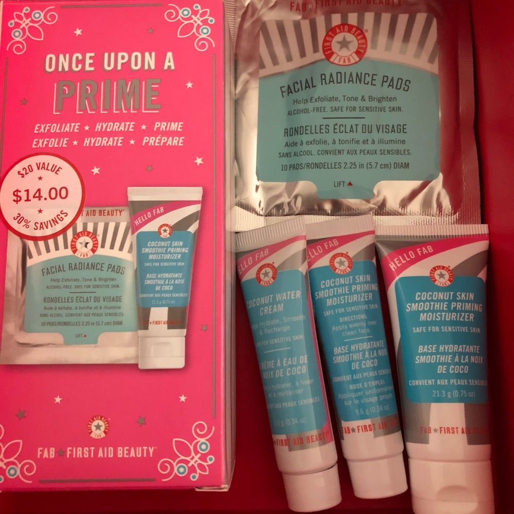 FAB coconut primer + facial pads + moisturizer